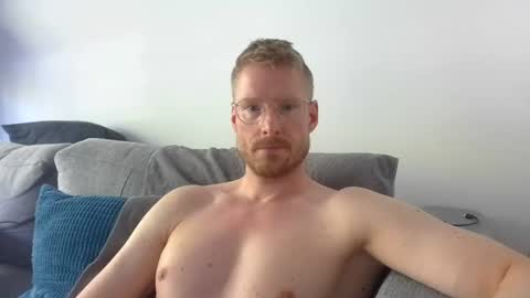 ccloser87 online show from June 13, 2026, 7:28 am