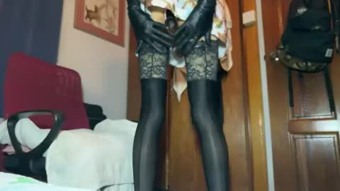 ccXora online show from December 17, 2024, 5:58 pm