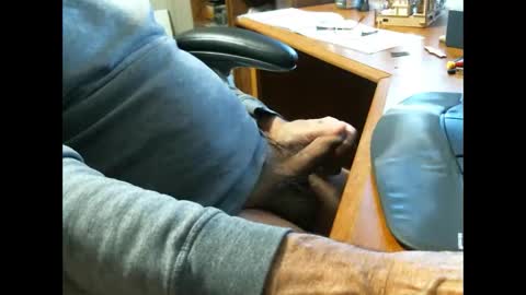 CCzt154 online show from April 18, 2026, 3:38 pm