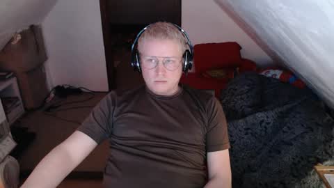 Snapshot of cebas chatting on March 9, 2025, 8:21 pm cebas online show from March 9, 2025, 8:21 pm