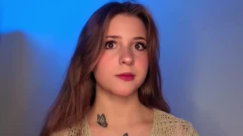 Lina  online show from December 14, 2025, 7:07 pm