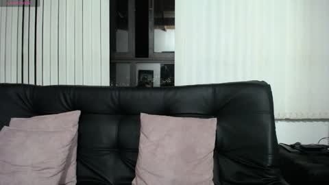 ceci online show from April 3, 2026, 1:47 am