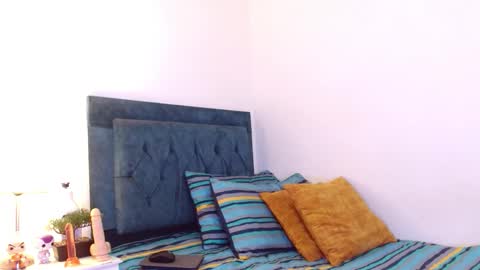 Snapshot of cedrixx10 chatting on November 5, 2025, 9:04 pm Cedrixx10 online show from November 5, 2025, 9:04 pm