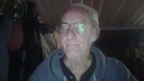 Chuck online show from October 31, 2025, 1:17 am