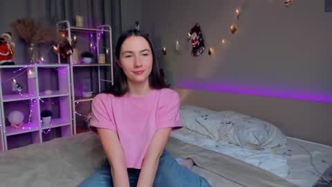 Snapshot of cel1ne_secret chatting on December 27, 2024, 2:25 am Josie Manesi online show from December 27, 2024, 2:25 am