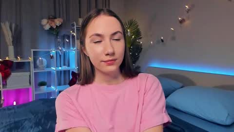 Snapshot of cel1ne_secret chatting on March 1, 2025, 7:26 pm Josie Manesi online show from March 1, 2025, 7:26 pm