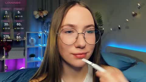 Snapshot of cel1ne_secret chatting on March 2, 2025, 7:34 pm Josie Manesi online show from March 2, 2025, 7:34 pm