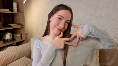 Snapshot of cel1ne_secret chatting on September 20, 2025, 5:30 am Josie Manesi online show from September 20, 2025, 5:30 am