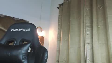 celene_rosejs online show from May 6, 2026, 7:30 pm