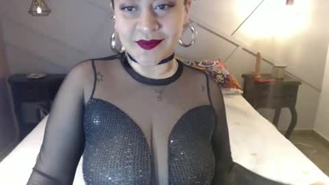 Snapshot of celeste_19sutra chatting on December 24, 2024, 1:49 am celeste 19sutra online show from December 24, 2024, 1:49 am