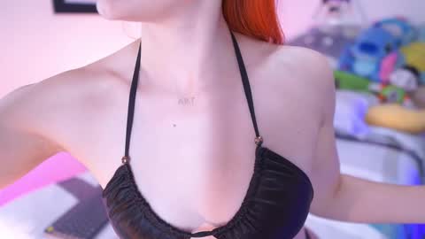 Celeste  online show from October 21, 2025, 3:57 pm