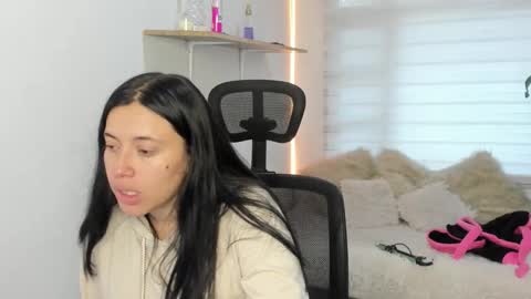 celeste_bonnet1 online show from October 18, 2025, 7:25 pm