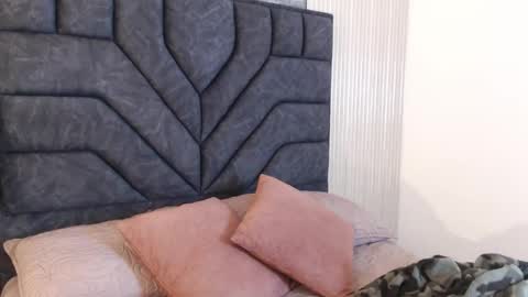 Celeste  online show from October 22, 2025, 3:51 am