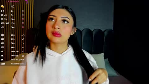 Snapshot of celeste_bs chatting on February 10, 2026, 3:54 am Celeste online show from February 10, 2026, 3:54 am