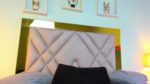 Snapshot of celeste_bunny18 chatting on July 28, 2026, 7:39 pm Celeste online show from July 28, 2026, 7:39 pm