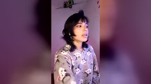 Snapshot of celeste_lumi chatting on July 5, 2026, 11:06 am Celeste online show from July 5, 2026, 11:06 am
