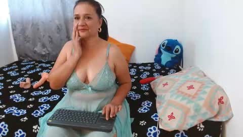 Celeste Ortega  online show from October 24, 2025, 7:32 pm