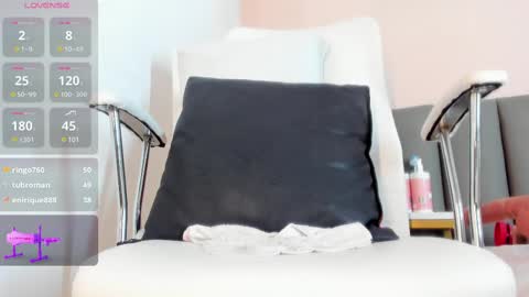 Snapshot of celeste_smmith_ chatting on March 1, 2025, 6:35 am celeste_smmith_ online show from March 1, 2025, 6:35 am