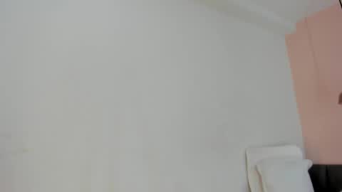 Snapshot of celeste_smmith_ chatting on March 5, 2025, 3:18 am celeste_smmith_ online show from March 5, 2025, 3:18 am