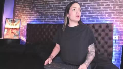 celeste_starsss online show from February 25, 2025, 3:52 am