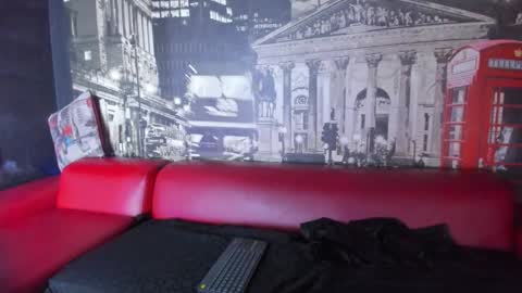 celeste_starsss online show from March 21, 2026, 8:41 am