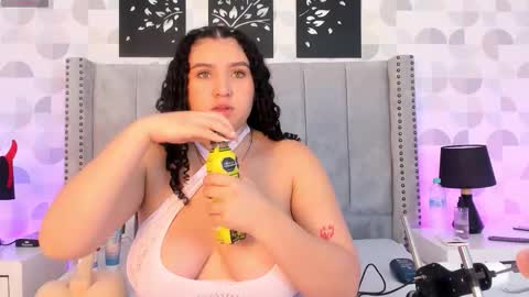 Snapshot of celeste_storms chatting on November 25, 2025, 12:16 pm CELESTE MIRANDA online show from November 25, 2025, 12:16 pm
