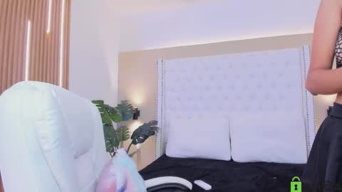 Celeste Wayne online show from November 30, 2025, 5:50 pm