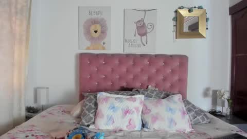 Celeste online show from September 19, 2025, 11:33 am