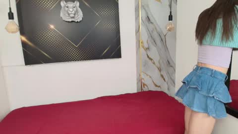 Snapshot of celestial_queen_ chatting on October 12, 2025, 10:42 pm Celestial online show from October 12, 2025, 10:42 pm