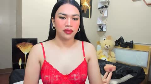 celestinaxisabella online show from April 8, 2026, 12:54 am