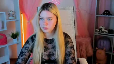 your cute kitty online show from April 29, 2026, 6:47 pm