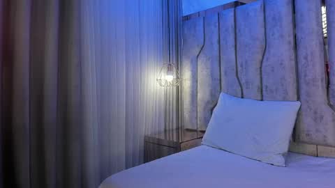 celestte_sm online show from April 13, 2026, 7:41 pm
