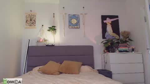 Celin online show from July 8, 2026, 3:38 pm