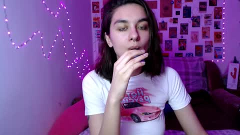 Snapshot of celine_dionn chatting on January 7, 2025, 4:16 pm Celine online show from January 7, 2025, 4:16 pm