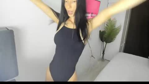 Celine Roxelle online show from July 24, 2026, 11:19 am