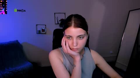 Snapshot of celine_sun chatting on September 8, 2025, 9:36 pm celine_sun online show from September 8, 2025, 9:36 pm