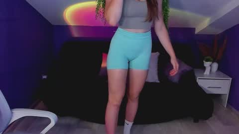 elin online show from September 16, 2025, 8:54 pm