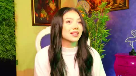 Snapshot of celinelow chatting on October 3, 2025, 4:20 am celinelow online show from October 3, 2025, 4:20 am