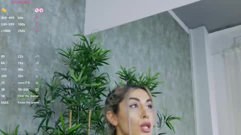 Snapshot of celinemeyerr chatting on March 5, 2025, 5:40 am CelineMeyer online show from March 5, 2025, 5:40 am