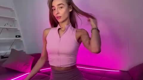 Snapshot of celineruppert chatting on July 2, 2026, 2:11 am Amilia online show from July 2, 2026, 2:11 am