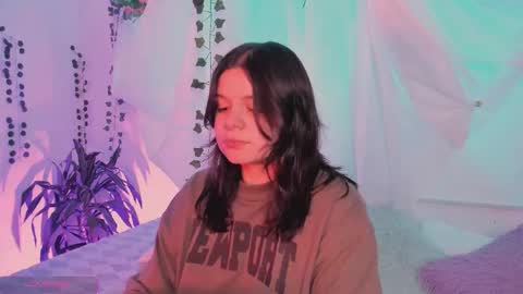 Hello guys my name is Sofi and Lizzie and  Vanessa online show from December 23, 2025, 4:10 am