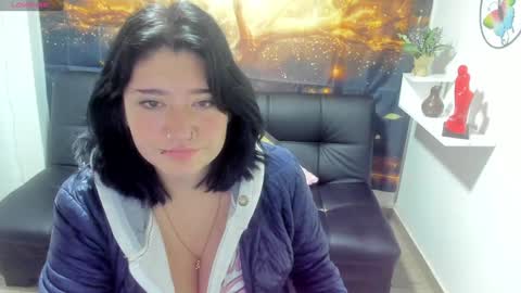 Snapshot of cerecita_02 chatting on December 6, 2024, 12:38 pm Cerecita online show from December 6, 2024, 12:38 pm