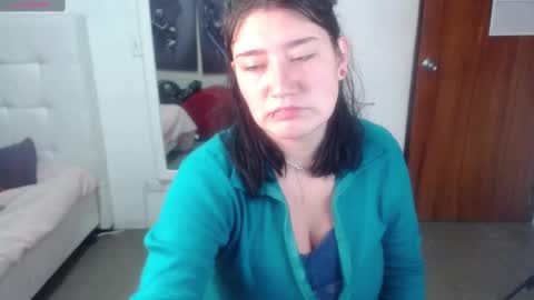 Snapshot of cerecita_02 chatting on February 6, 2025, 12:48 pm Cerecita online show from February 6, 2025, 12:48 pm