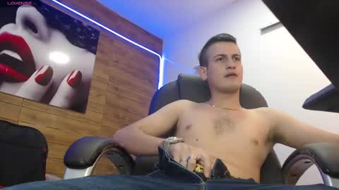 Snapshot of cerokershelby chatting on January 14, 2025, 12:00 am Ceroke online show from January 14, 2025, 12:00 am