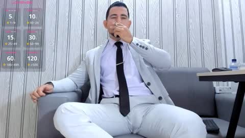 Cesar online show from February 2, 2026, 2:27 pm