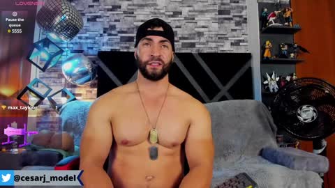 Cesar jones online show from December 3, 2024, 12:24 am