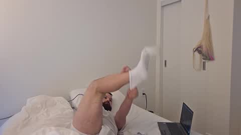 No1defends online show from April 1, 2026, 11:24 pm