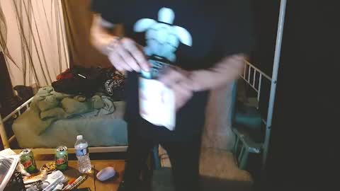 cguffey2284 online show from March 22, 2026, 9:02 am