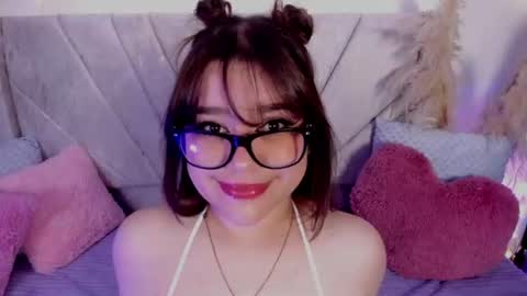 Snapshot of chaarlotte_1 chatting on June 26, 2026, 6:01 pm charlotte online show from June 26, 2026, 6:01 pm