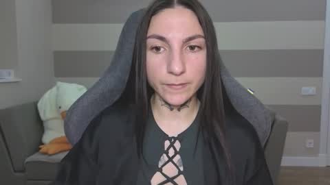 Kate online show from October 23, 2025, 8:02 am